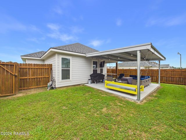 301 Adry Lane, Youngsville, LA 70592