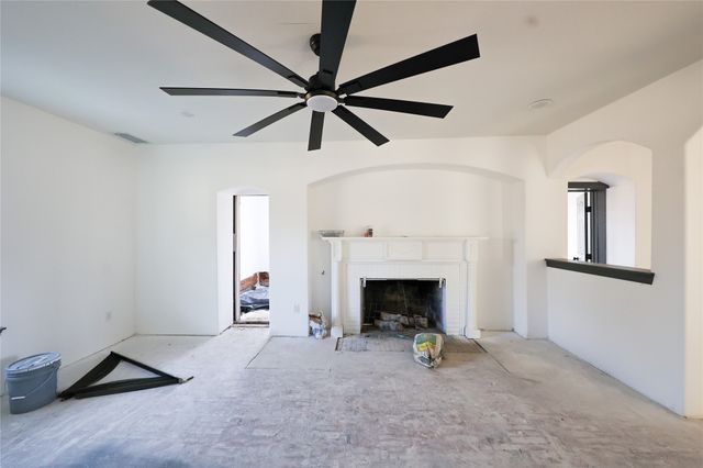 5120 Barnett Street, Fort Worth, TX 76112