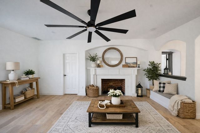 5120 Barnett Street, Fort Worth, TX 76112