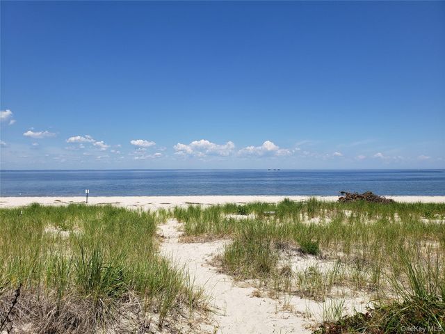 252 Asharoken Avenue, Northport, NY 11768