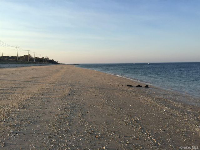 252 Asharoken Avenue, Northport, NY 11768