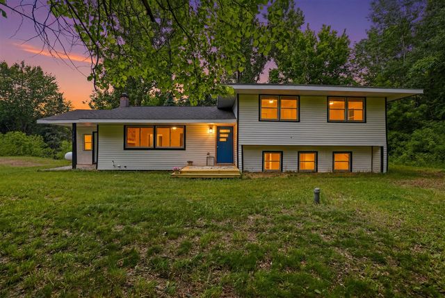 17760 White Road, Bailey, MI 49303