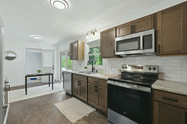 17760 White Road, Bailey, MI 49303