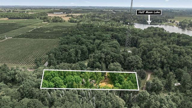 17760 White Road, Bailey, MI 49303