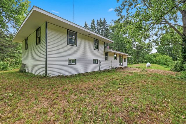17760 White Road, Bailey, MI 49303