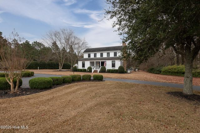 621 V O A Site C Road, Greenville, NC 27834