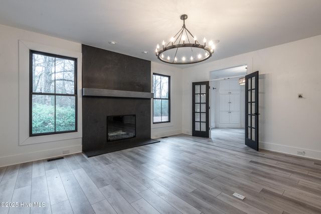 621 V O A Site C Road, Greenville, NC 27834