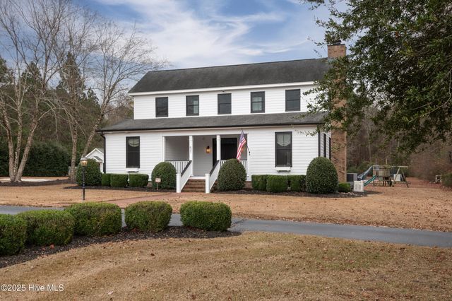 621 V O A Site C Road, Greenville, NC 27834