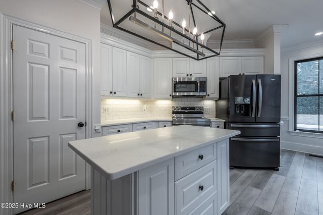 621 V O A Site C Road, Greenville, NC 27834