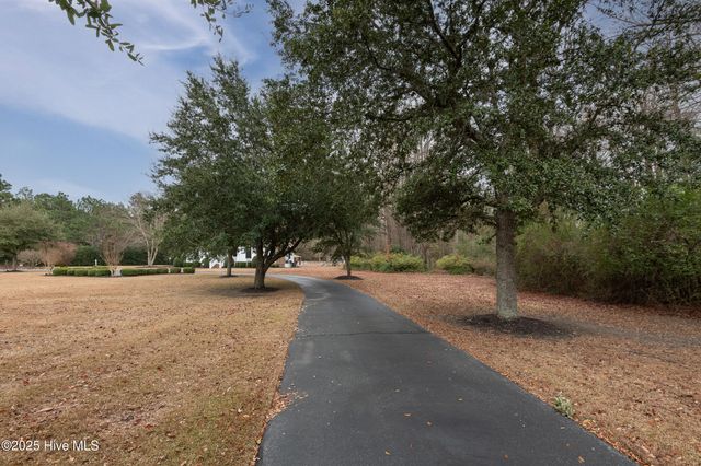 621 V O A Site C Road, Greenville, NC 27834