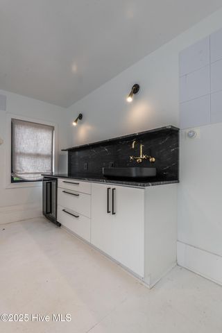 621 V O A Site C Road, Greenville, NC 27834