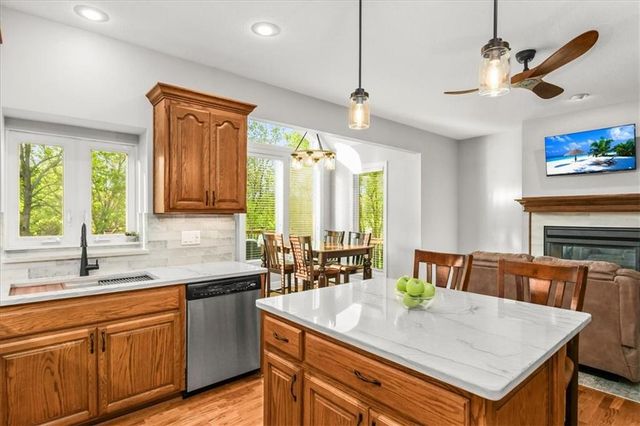 4003 SW 15th Court, Blue Springs, MO 64015
