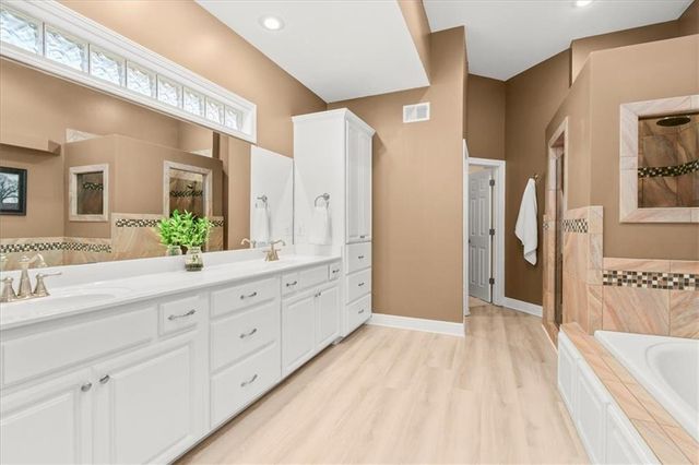 4003 SW 15th Court, Blue Springs, MO 64015