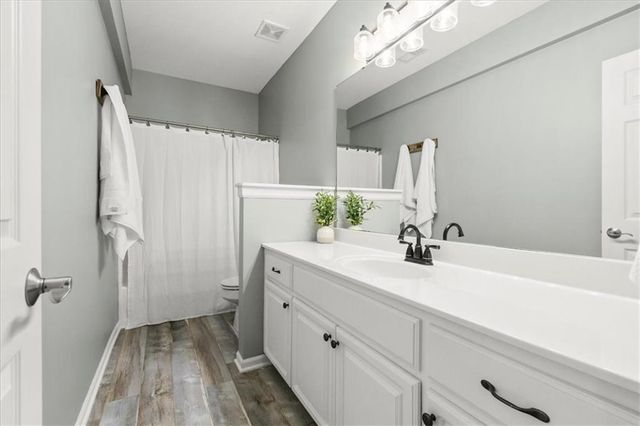 4003 SW 15th Court, Blue Springs, MO 64015