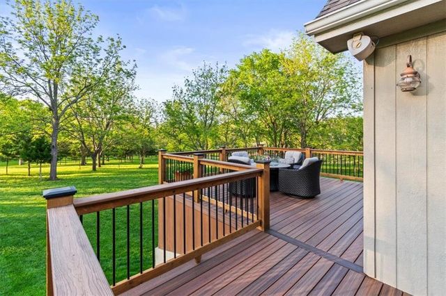 4003 SW 15th Court, Blue Springs, MO 64015