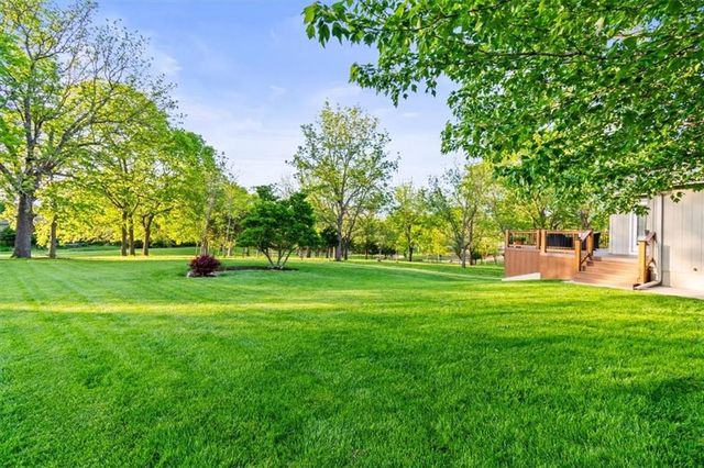 4003 SW 15th Court, Blue Springs, MO 64015