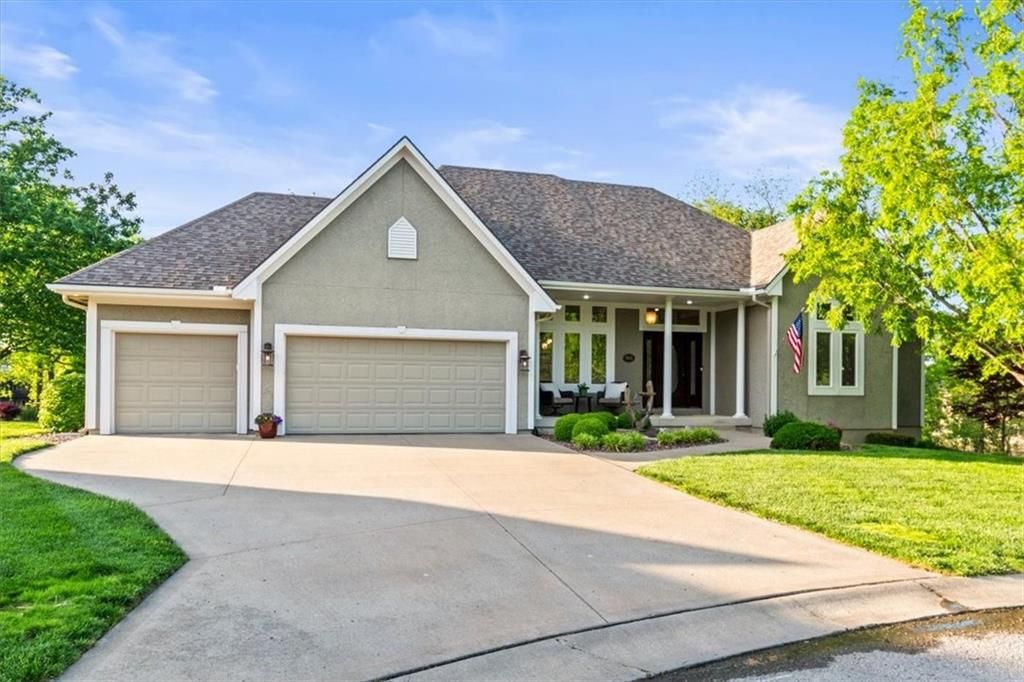 4003 SW 15th Court, Blue Springs, MO 64015