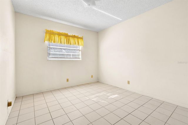 7307 N ALBANY AVENUE, Tampa, FL 33604