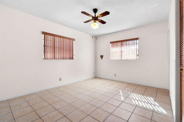 7307 N ALBANY AVENUE, Tampa, FL 33604