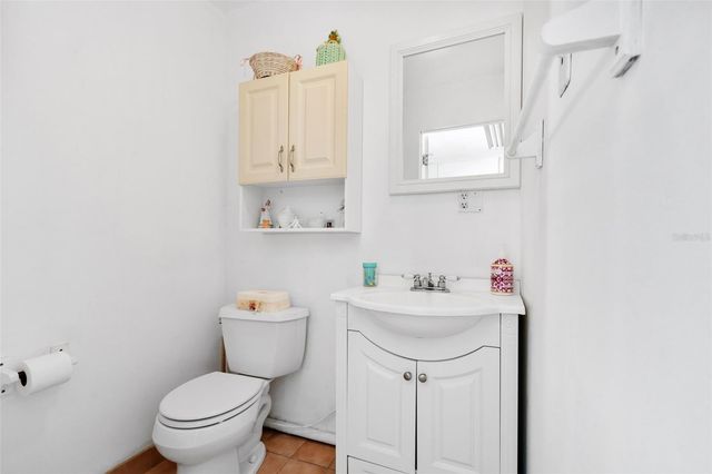 7307 N ALBANY AVENUE, Tampa, FL 33604