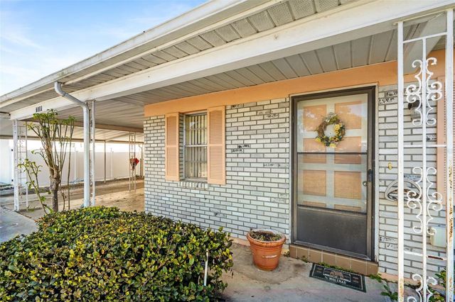 7307 N ALBANY AVENUE, Tampa, FL 33604