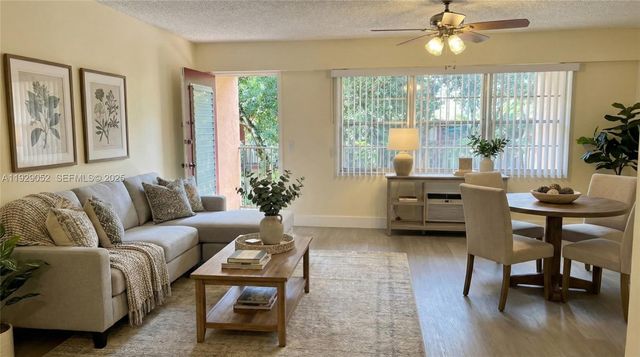 200 SW 132nd Way 313L, Pembroke Pines, FL 33027