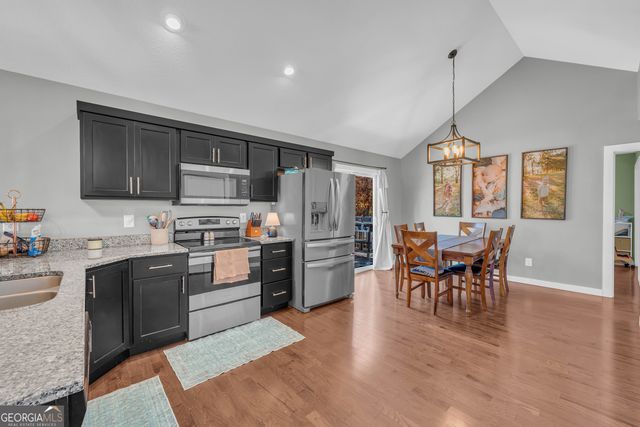 323 North Point Circle, Hartwell, GA 30643