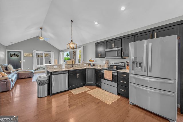 323 North Point Circle, Hartwell, GA 30643