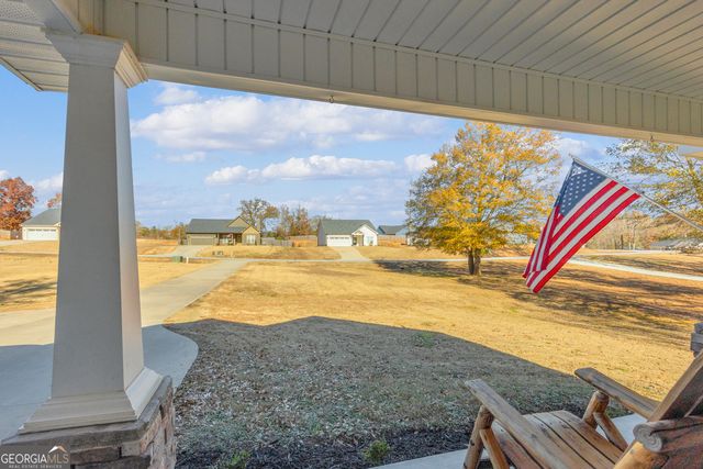 323 North Point Circle, Hartwell, GA 30643