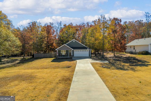 323 North Point Circle, Hartwell, GA 30643