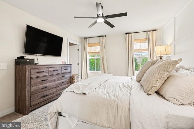 7202 PARCHMENT CIR, Ruther Glen, VA 22546