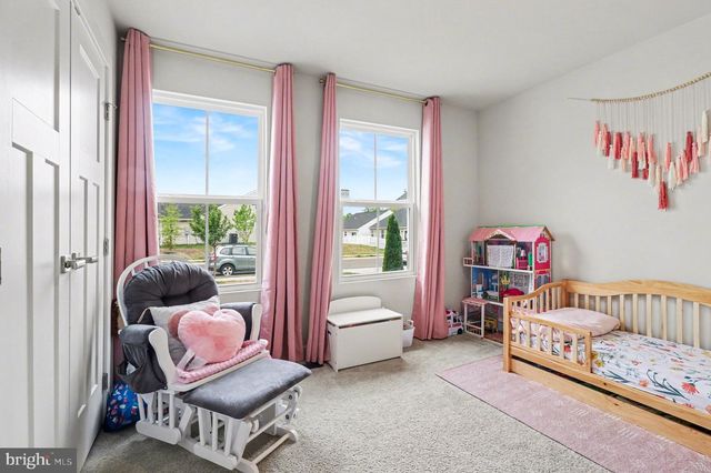 7202 PARCHMENT CIR, Ruther Glen, VA 22546