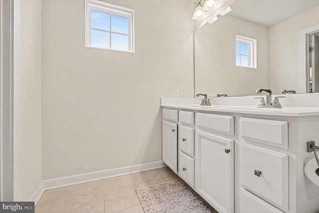 7202 PARCHMENT CIR, Ruther Glen, VA 22546