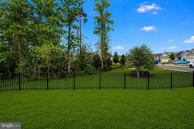 7202 PARCHMENT CIR, Ruther Glen, VA 22546