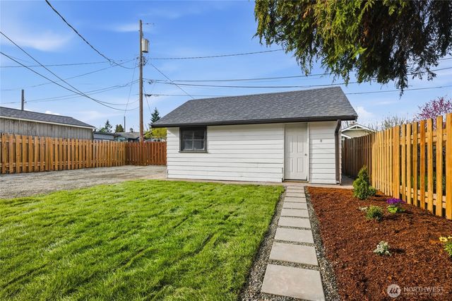 223 S 48th Street, Tacoma, WA 98408