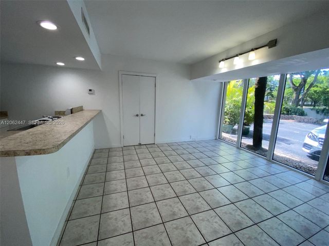 6414 E Miami Lakes Dr E 0, Miami Lakes, FL 33014