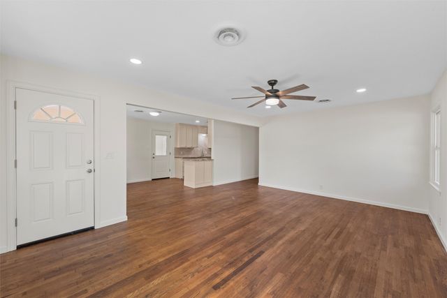 1413 W 13th Street, Clifton, TX 76634