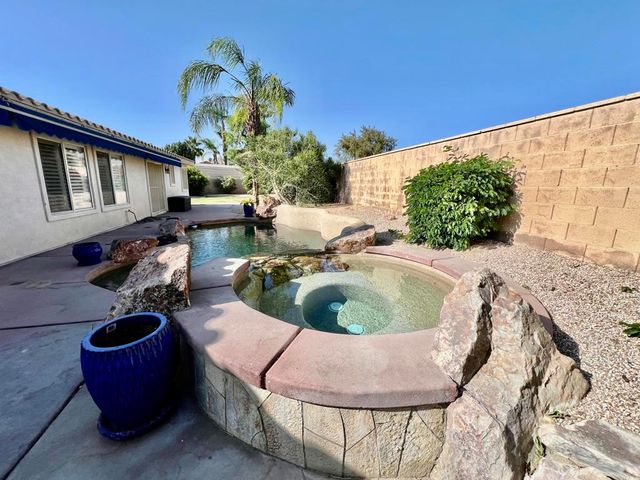 78825 Zenith Way, La Quinta, CA 92253