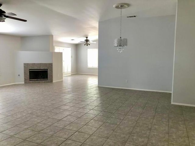 78825 Zenith Way, La Quinta, CA 92253