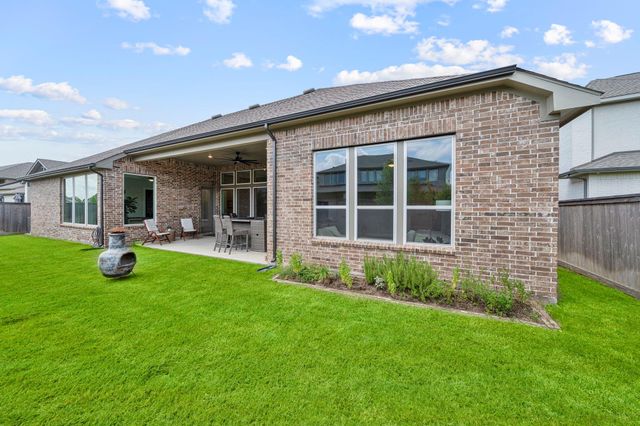 10830 White Mangrove Drive, Cypress, TX 77433