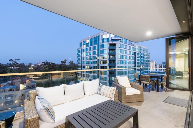 2604 5th 802, San Diego, CA 92103