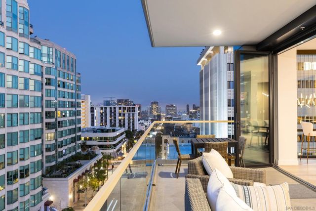 2604 5th 802, San Diego, CA 92103