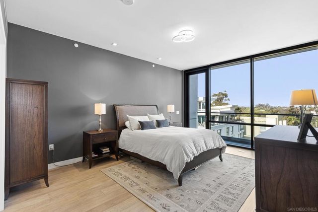 2604 5th 802, San Diego, CA 92103