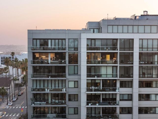 2604 5th 802, San Diego, CA 92103