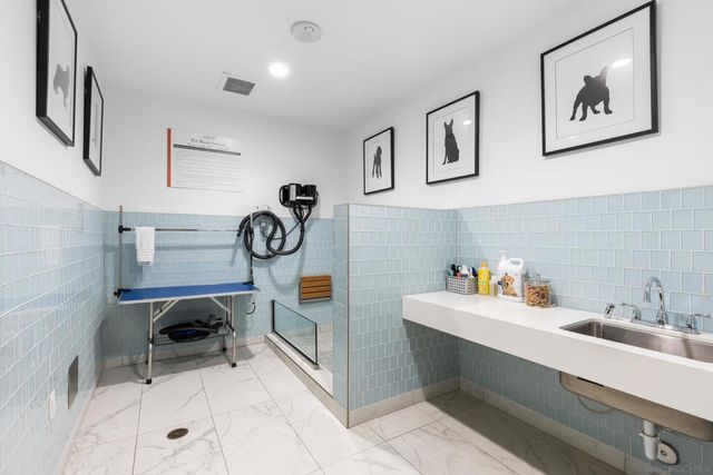2604 5th 802, San Diego, CA 92103