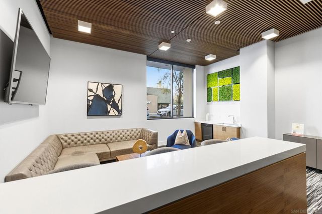 2604 5th 802, San Diego, CA 92103