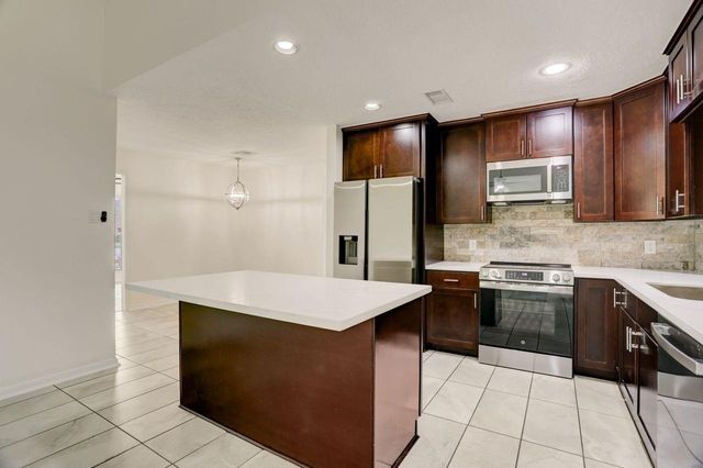 8822 Covent Garden Street, Houston, TX 77031