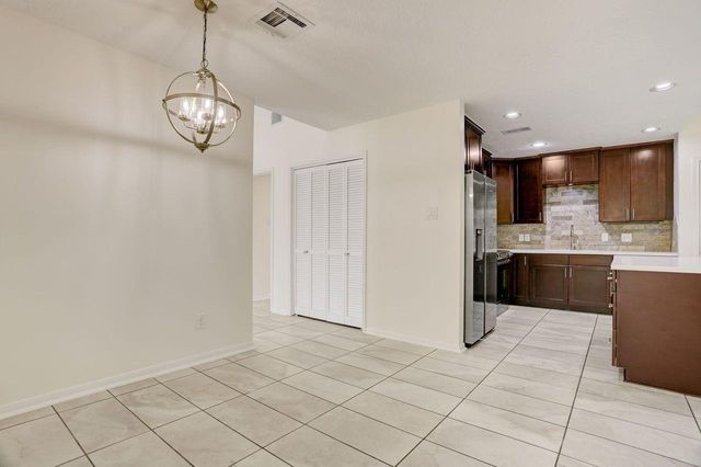 8822 Covent Garden Street, Houston, TX 77031