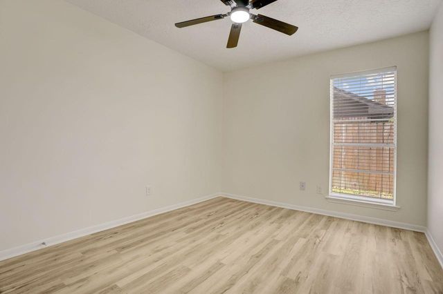 8822 Covent Garden Street, Houston, TX 77031