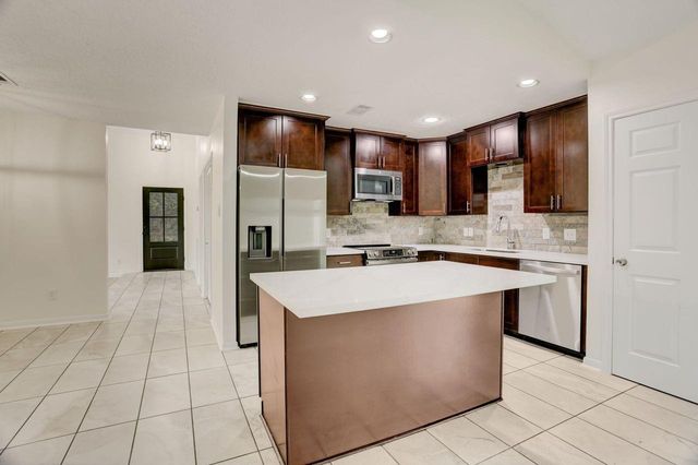 8822 Covent Garden Street, Houston, TX 77031